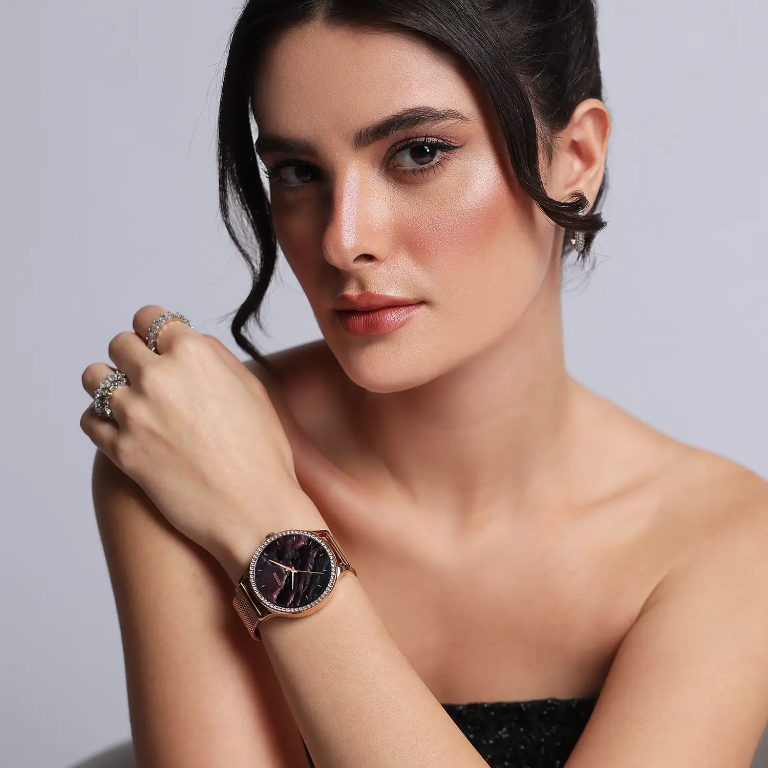 NoiseFit Diva Araya Smartwatch - Image 20